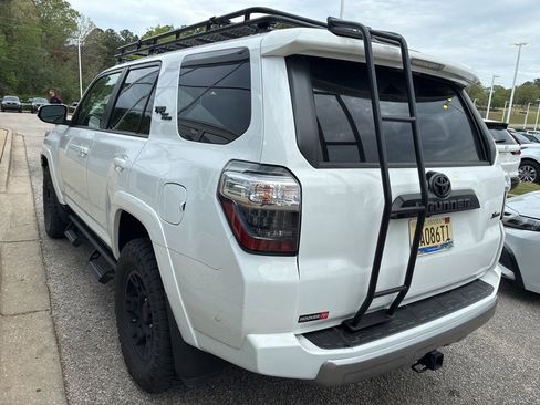 Used 2024 Toyota 4Runner TRD Off-Road Premium w/ Moonroof Package image 2