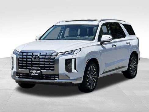 Used 2025 Hyundai Palisade Calligraphy AWD/4WD image 3