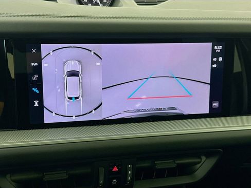 Certified 2025 Porsche Cayenne E-Hybrid AWD/4WD image 20