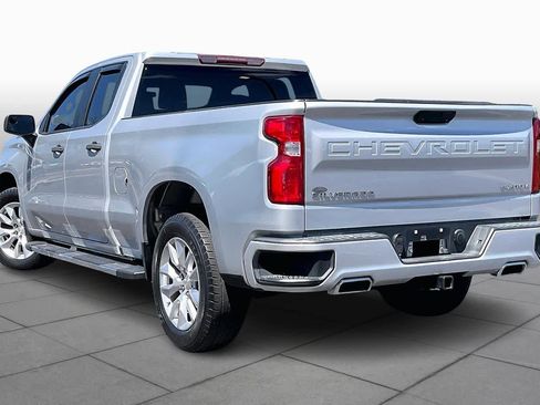 Used 2020 Chevrolet Silverado 1500 Custom w/ Custom Value Package image 12