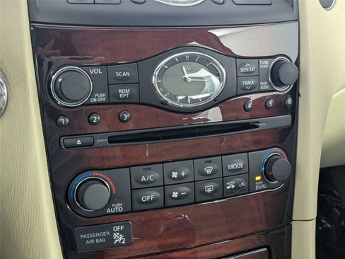 Used 2017 INFINITI QX50 2WD w/ Technology Package image 23