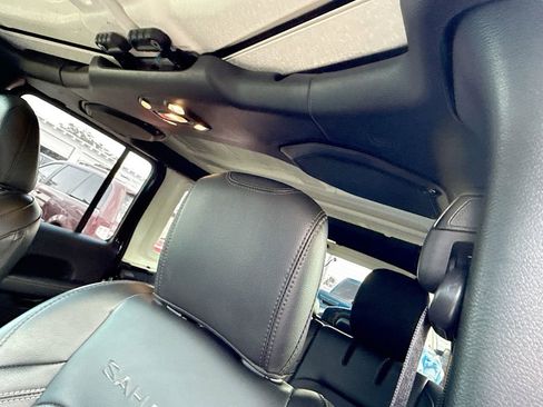 Used 2023 Jeep Wrangler Unlimited Sahara w/ Cold Weather Group image 20