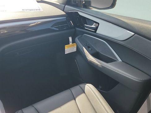 New 2026 Acura MDX SH-AWD image 12