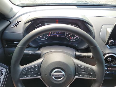 Used 2021 Nissan Sentra SV w/ Trunk Package FWD image 21