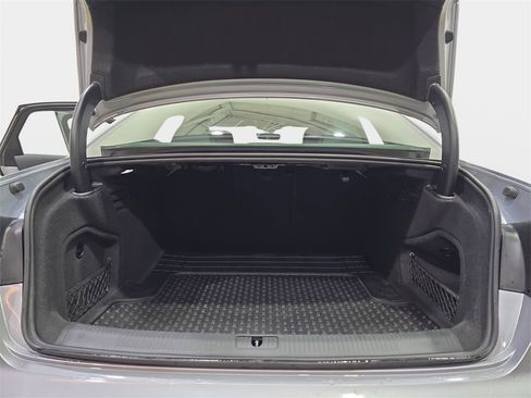 Used 2018 Audi A4 2.0T Premium Plus image 14