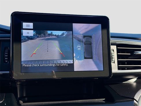 Used 2023 Ford Explorer ST-Line w/ Class IV Trailer Tow Package image 14