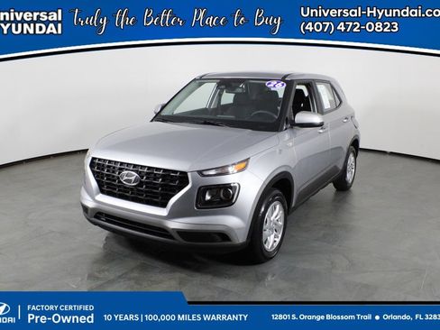Certified 2026 Hyundai Venue SE FWD image 1