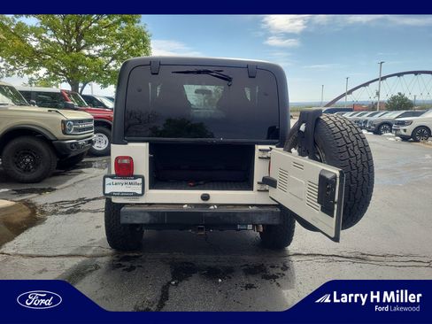 Used 2006 Jeep Wrangler X AWD/4WD image 31