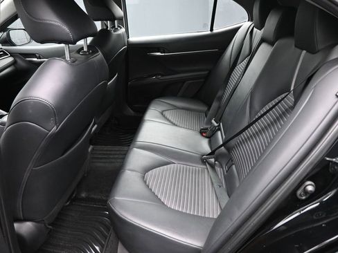 Used 2024 Toyota Camry SE w/ Convenience Package image 12