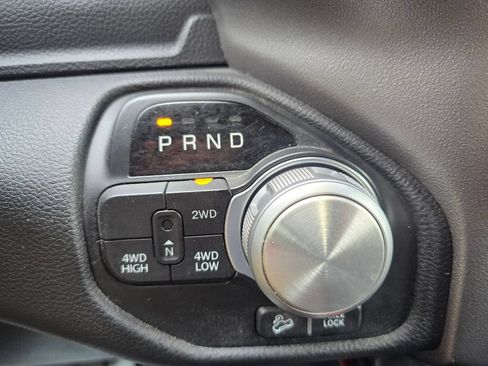 Used 2019 RAM 1500 Rebel AWD/4WD image 17