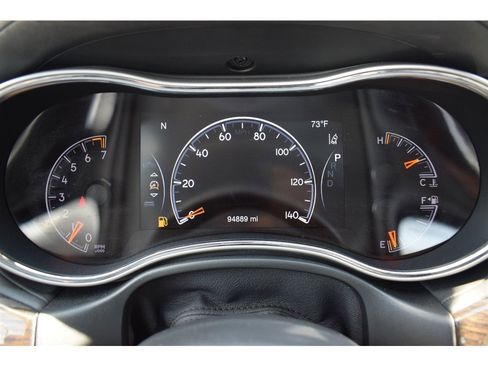 Used 2020 Jeep Grand Cherokee Summit image 25