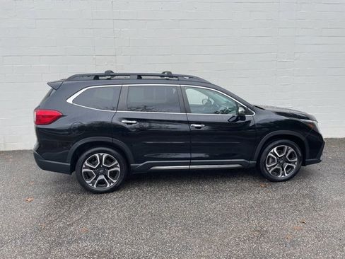 Used 2023 Subaru Ascent Touring image 5