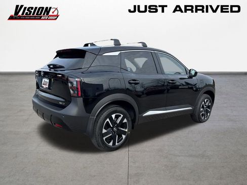 New 2026 Nissan Kicks SV w/ Cold Weather Package AWD/4WD image 5