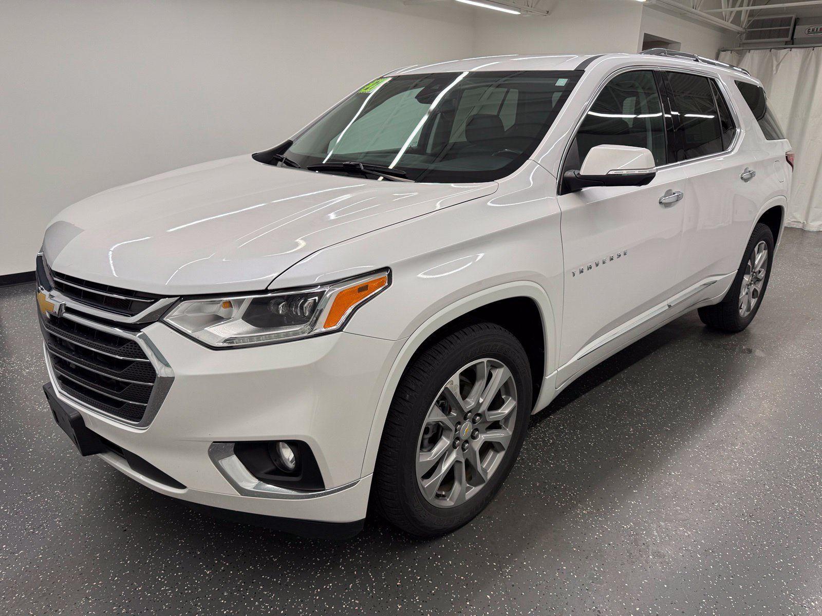 Used 2021 Chevrolet Traverse Premier AWD/4WD image 4