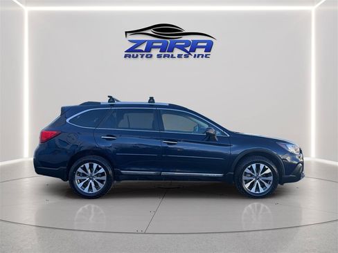 Used 2018 Subaru Outback 3.6R Touring w/ Popular Package #3 AWD/4WD image 8