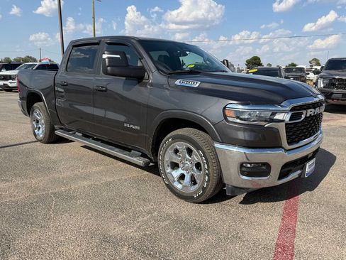 Used 2025 RAM 1500 Lone Star RWD image 4