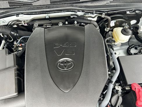 Used 2023 Toyota Tacoma 4x4 Double Cab w/ Trail Edition image 30