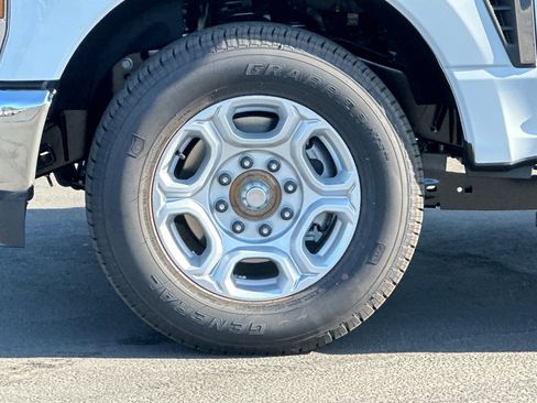 New 2026 Ford F350 XLT w/ 360-Degree Camera Package image 23