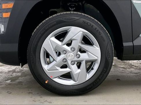 New 2026 Hyundai Kona SE image 14