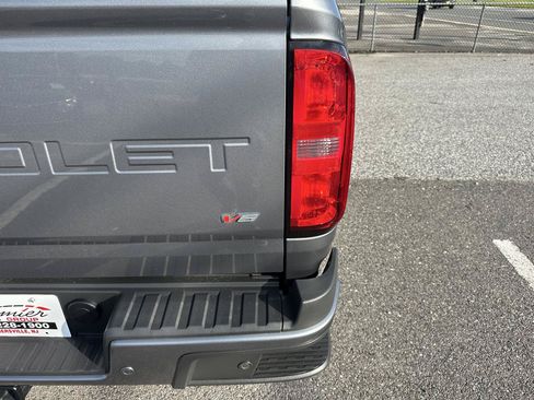 Used 2021 Chevrolet Colorado LT w/ Safety Package AWD/4WD image 22