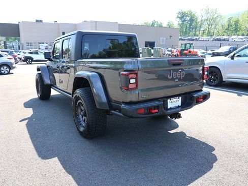 Used 2021 Jeep Gladiator Rubicon AWD/4WD image 5