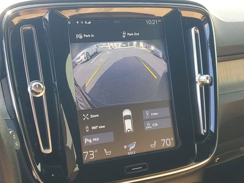 Used 2019 Volvo XC40 T5 Inscription image 24