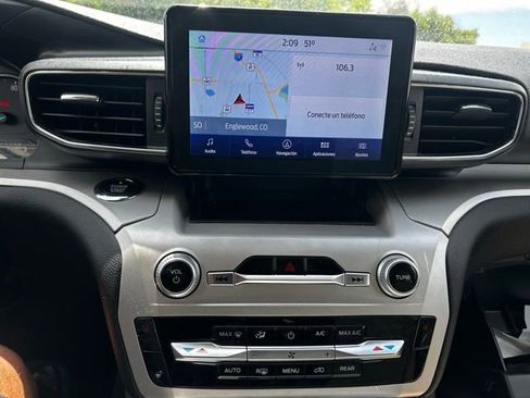Used 2020 Ford Explorer XLT w/ Equipment Group 202A AWD/4WD image 13