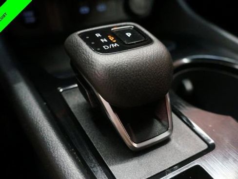 Certified 2025 Nissan Rogue S AWD/4WD image 19