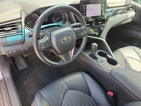 Used 2023 Toyota Camry SE FWD image 15