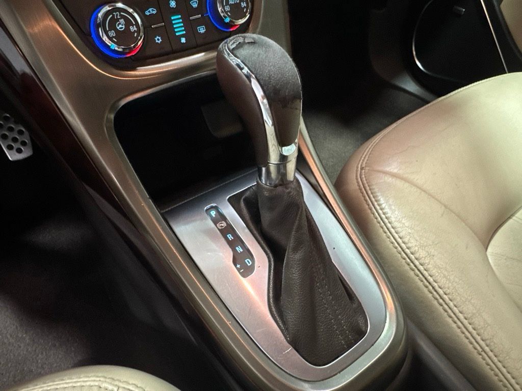 Used 2014 Buick Verano Premium FWD image 24