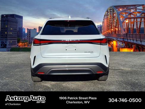 Used 2024 Lexus RX 350 w/ Convenience Package image 4