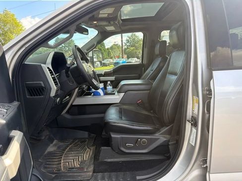Used 2019 Ford F250 Lariat w/ Lariat Ultimate Package AWD/4WD image 18
