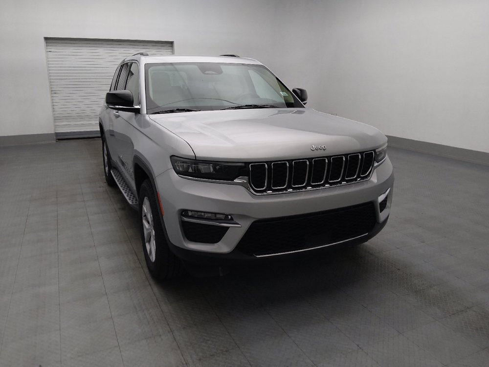 Used 2022 Jeep Grand Cherokee Limited w/ MOPAR Finishing Package RWD image 14