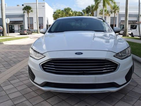 Used 2020 Ford Fusion SE FWD image 36