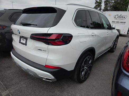 Used 2026 BMW X5 xDrive40i AWD/4WD image 5