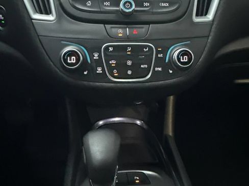 Used 2024 Chevrolet Malibu LT FWD image 22