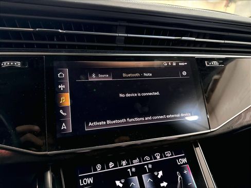Used 2019 Audi Q8 Prestige w/ Adaptive Chassis Package AWD/4WD image 34