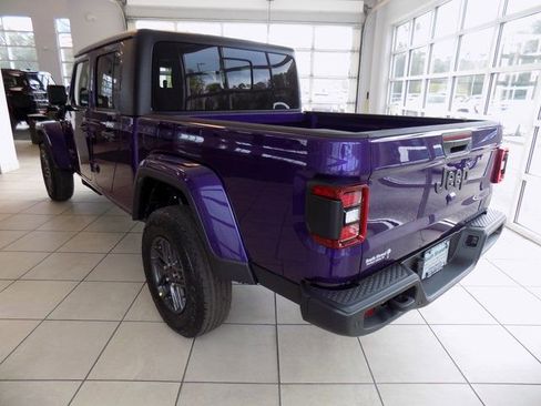 New 2026 Jeep Gladiator Sport image 4