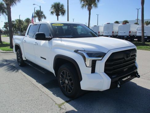 Used 2024 Toyota Tundra SR5 w/ SR5 Premium Package AWD/4WD image 1