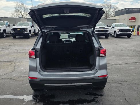Used 2024 Chevrolet Equinox LT w/ LPO, Floor Liner Package image 7
