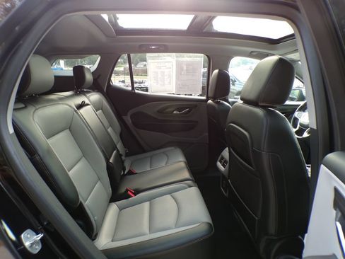 Used 2020 GMC Terrain SLT w/ Preferred Package AWD/4WD image 21