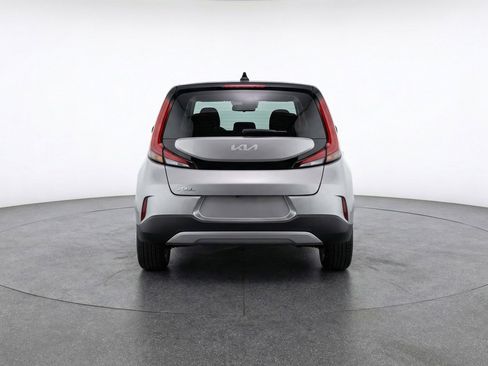 Used 2025 Kia Soul LX w/ LX Technology Package image 7