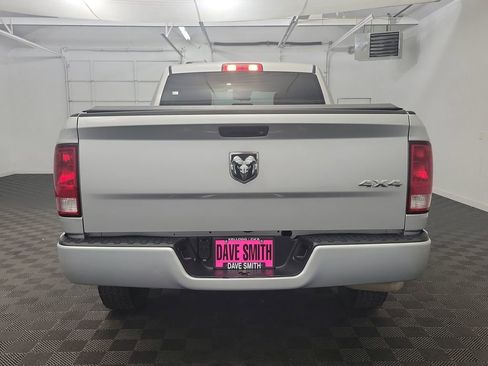 Used 2019 RAM 1500 Express image 8