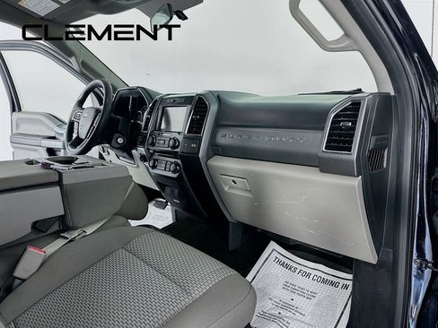 Used 2017 Ford F250 XLT w/ XLT Premium Package AWD/4WD image 33