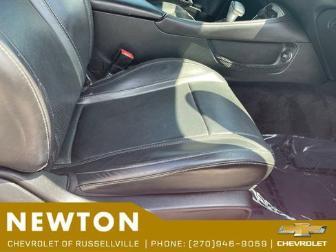 Used 2017 Dodge Challenger SXT Plus RWD image 23