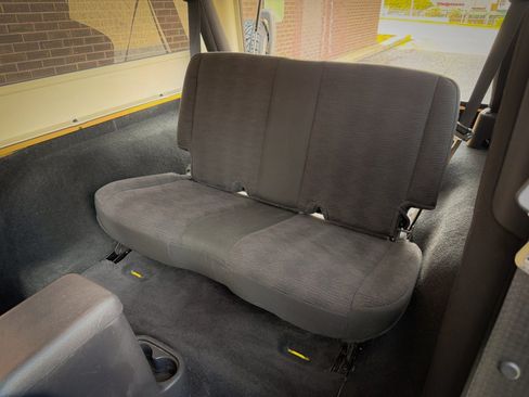 Used 2005 Jeep Wrangler Unlimited Rubicon AWD/4WD image 20