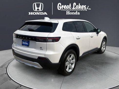Used 2024 Honda Prologue EX image 6