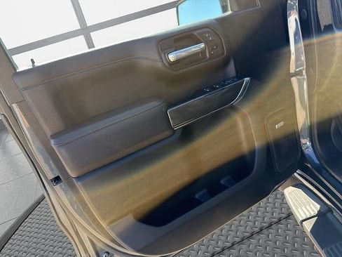 Used 2021 GMC Sierra 1500 AT4 w/ AT4 Value Package AWD/4WD image 25