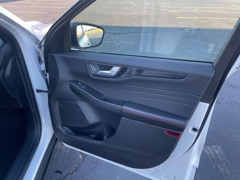 New 2026 Ford Escape ST-Line w/ Tech Pack #1 image 45