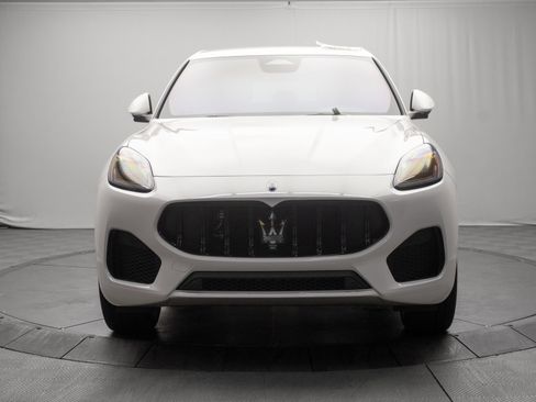 New 2026 Maserati Grecale Modena AWD/4WD image 2